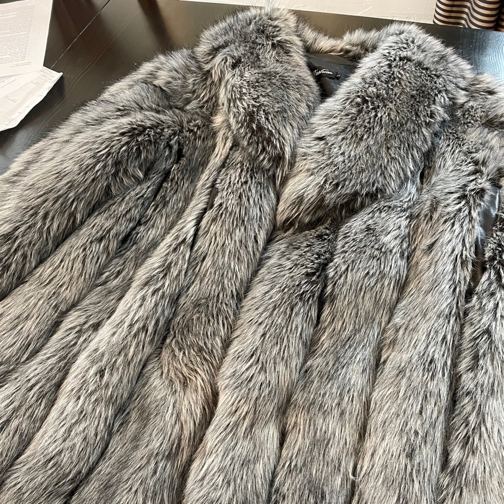 Vintage silver faux fur coat- winter. Worn once. Brand new.